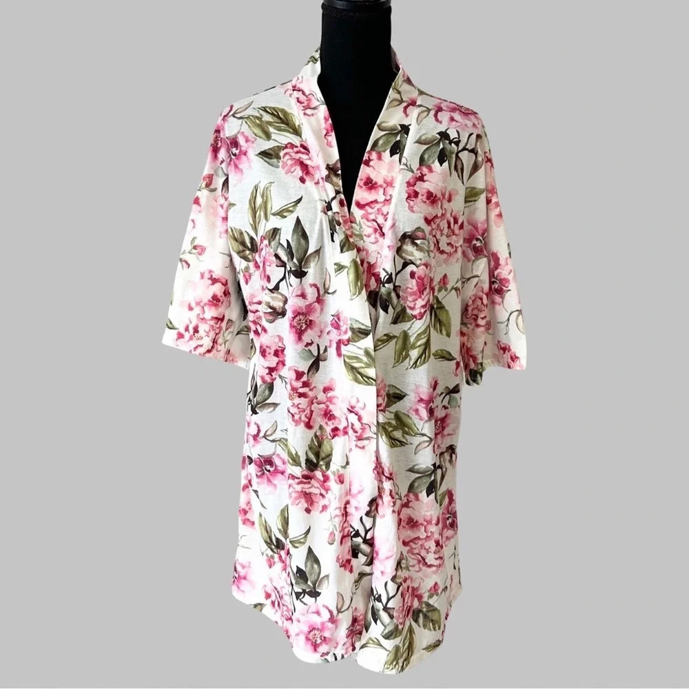 SHOW ME YOUR MUMU Brie robe Garden of blooms Short Kimono Robe